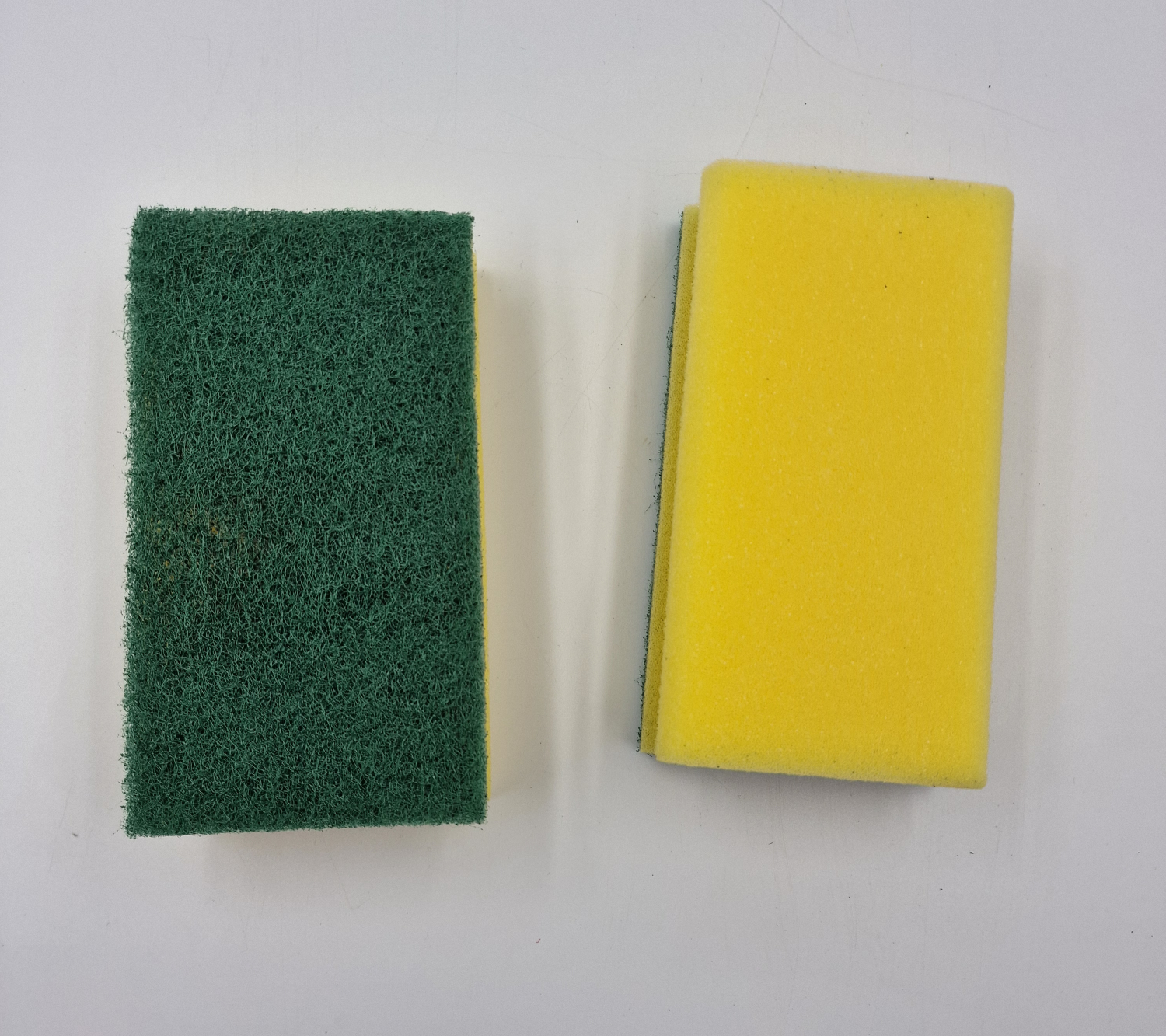 Lagerartikel(0002326)0002326-SitoPadschwammmitGriff(VliesPU)gelbgr%C3%BCn%2C150x90x45mm%2Ckratzendextrastark-10St%C3%BCckPacket(1)